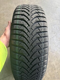 Hankook Winter icept RS2 W452 195/60 R16 - 2