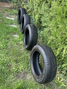 185/60 R15 Hankook Kinergy 4S celoročné - 2