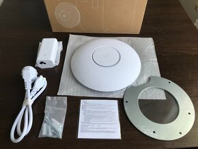 Zariadenie Ubiquiti UAP-AC-PRO (nové, nepoužívané) - 2