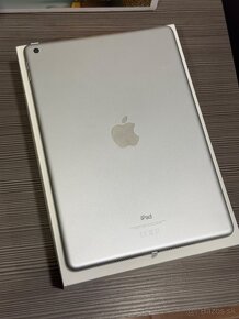 Apple iPad 9 Generácia 64GB Silver - 2