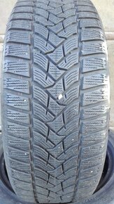 Predám 2-Zimné pneumatiky Dunlop SPWinter 215/55 R17 - 2