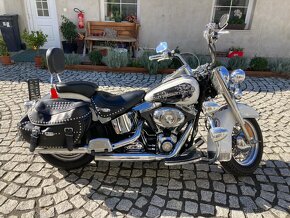 Harley-Davidson FLSTC Softail Heritage Classic - 2