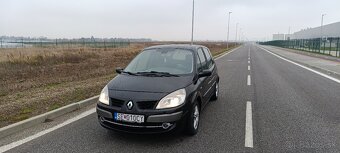 Renault Scénic 1.5 dci - 2