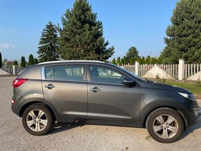 Kia Sportage 1.6 benzin dream edition r.v 2013 top stav - 2