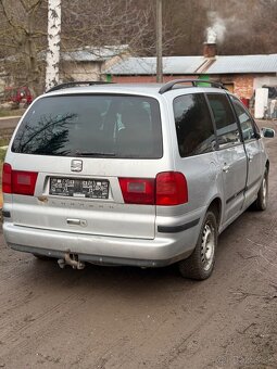 Rozpredam Seat Alhambra 2.0 TDi 103kw . Kod motora : BRT . K - 2