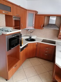 Kuchynská linka,, SYKORA,, - - - 200eur - 2