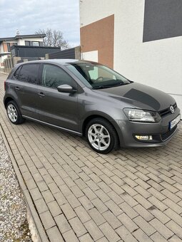 Vw polo  Highline 6R 1.6tdi 66kw 2010 - 2