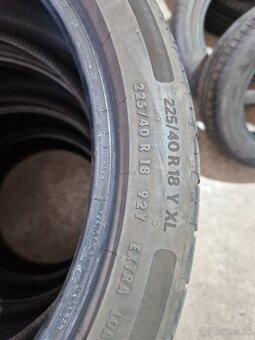 225/40R18 letné - 2