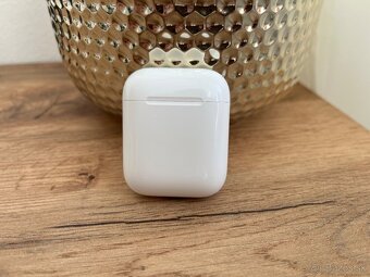 Nabíjacie púzdro Apple AirPods 1 a 2 - 2