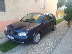 Golf 4 - 2