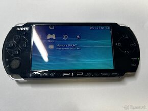 PSP 3004 set + NFS MOST WANTED. - 2