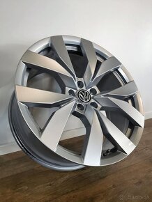 VW Touareg III - orig. ALU disky 5x112 R20 - 2