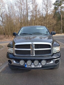 Dodge RAM 1500 4x4 - 2