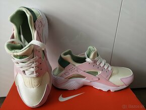 Nike Huarache - 2