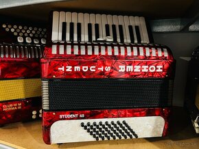 Predám krásny akordeón Hohner Student 48 basový - 2