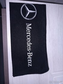 Čelenka  Mercedes Benz - 2