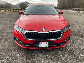 Škoda Octavia Combi First Edition2.0TDI 110KW DSG LED MATRIX - 2