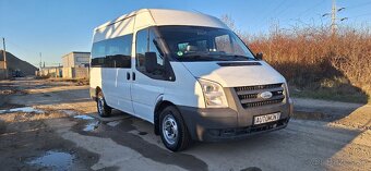 FORD TRANSIT 9 MIESTNY NÁJAZD LEN 132.000KM - 5899.-EUR - 2