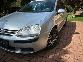 Volkswagen Golf 5 1.4 16V 55kw - 2