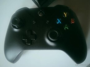 Predam Xbox one 500 GB Plne funkčni 100% - 2