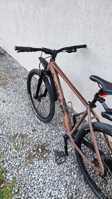 Horský bicykel Amulet Shift 3.0 Shimano deore - 2