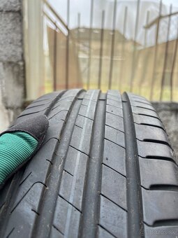 Predám letné pneu 205/60 r16 pirelli - 2