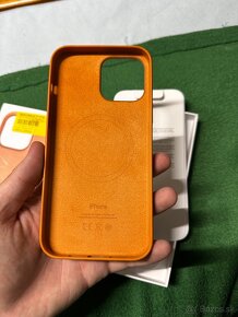 Nový Apple Leather case iPhone 13 Pro max - 2