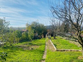 Starší rodinný dom s pozemkom 926 m2, Moravské Lieskové - 2