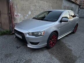 Mitsubishi Lancer 2.0 DI-D Instyle - 2