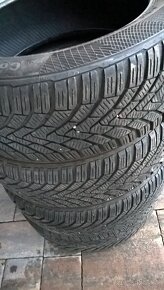 4 ks ZIMNÉ 195/55 R15 85H CONTINENTAL cca 5-6mm LEN 25-€/kus - 2