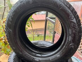 215/60R16C - 2