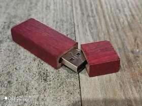 64GB usb kľúč v drevenom boxe - 2