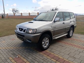 Nissan Terrano II 2.7 tdi Comfort 4x4 - 2