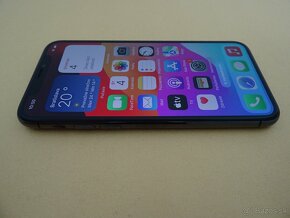 iPhone 11 PRO 64GB GRAY - ZÁRUKA 1 ROK - 100% BATERIA - 2