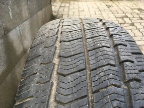 Zimne zatazove pneu Barum Snovanis2 215/70R15C - 2