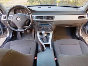 BMW 320D E90 facelift rv 2010 maximálne zachovalé - 2