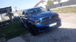 Dodge RAM 5,7 hemi len výmena - 2