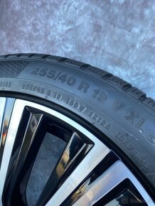 Zimní sada Volvo V90/S90 255/40R19 100V XL - 2