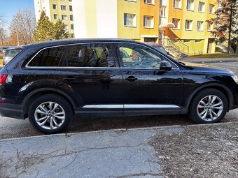 Audi q7 , 3.0 TDI  V6 200kw  7 miestna verzia . - 2