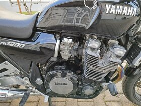 Yamaha XJR 1200 - 2