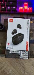 Predám bezdrôtové slúchadlá JBL WAVE100 (čierne) - 2