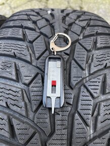 Nokian WR D4 225/50/r18 - 2