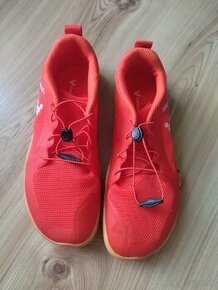 Vivobarefoot v.38 - 2