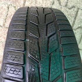 185/60 r15 zimné Semperit - 2