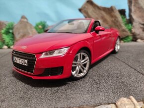 prodám model 1:18 audi TT 2014 minichamps - 2