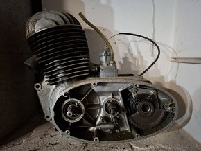 Motor Jawa ČZ 175 356 - 2