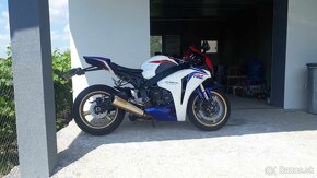 Honda CBR 1000rr SC59 - 2