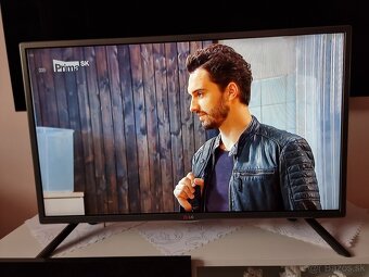 Predám LED TV LG 32LB561V Full HD - 2