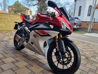 Yamaha R 125 - 2