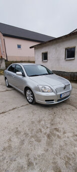 Predám Toyotu Avensis 2.0 D4D 85kw diesel r.v. 2005 - 2